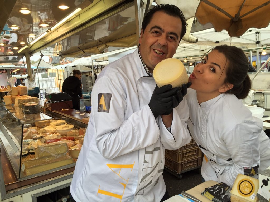 Sara et Fernando au Pays des milles fromages