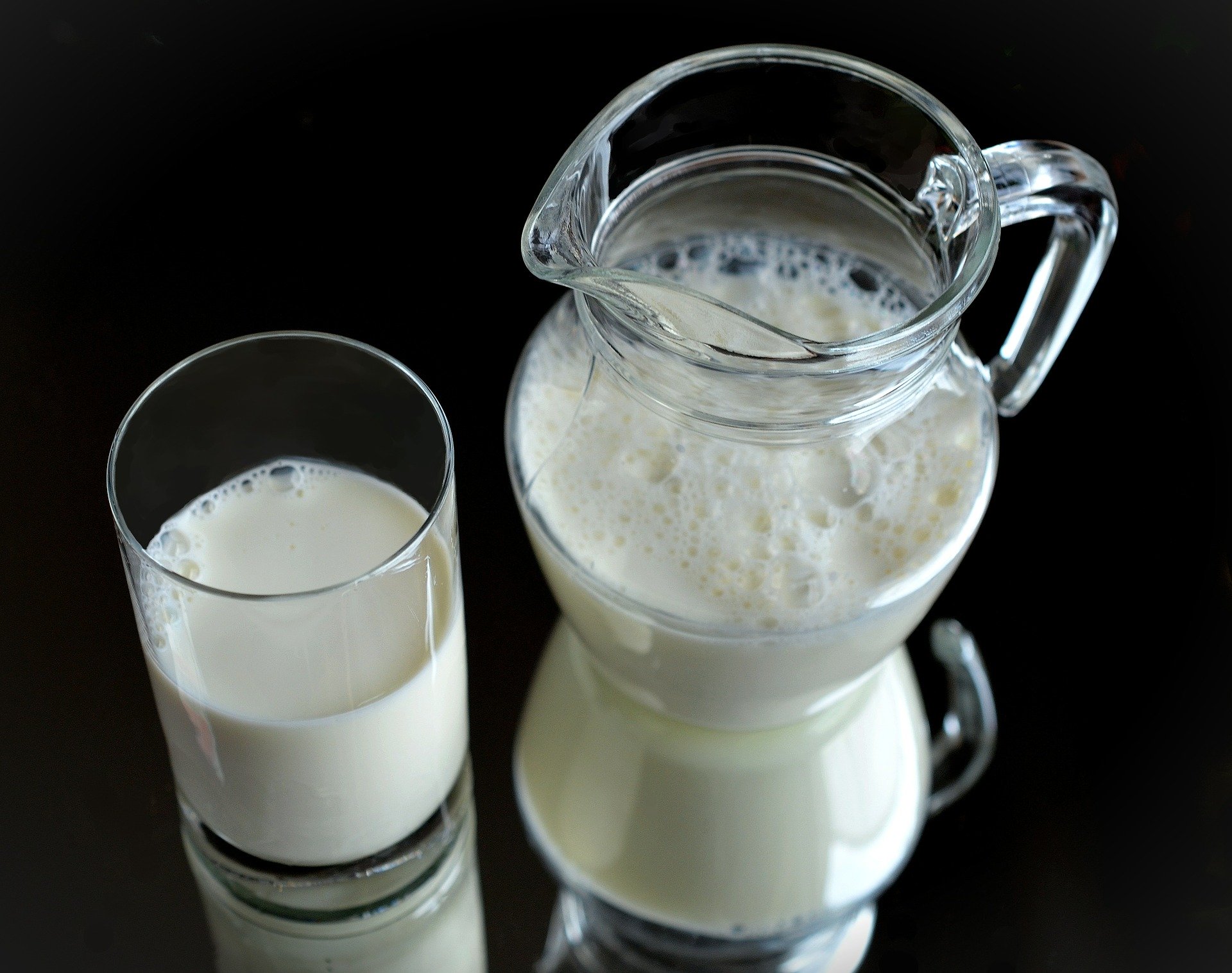 La lactosa es el azúcar que tiene la leche